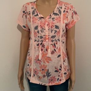 Flowered 4-Button Tassel Tie Top
